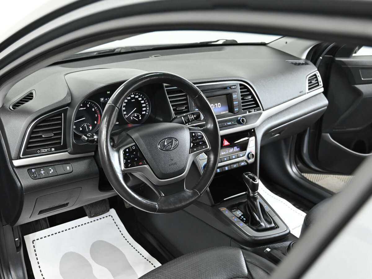 Hyundai Elantra, 2018 - 96 000 км. | Фото №8