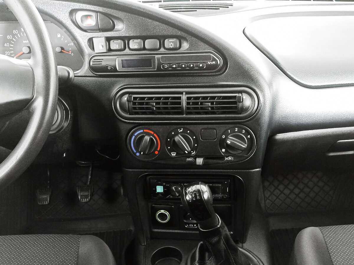 Chevrolet Niva, 2014 Фото №13
