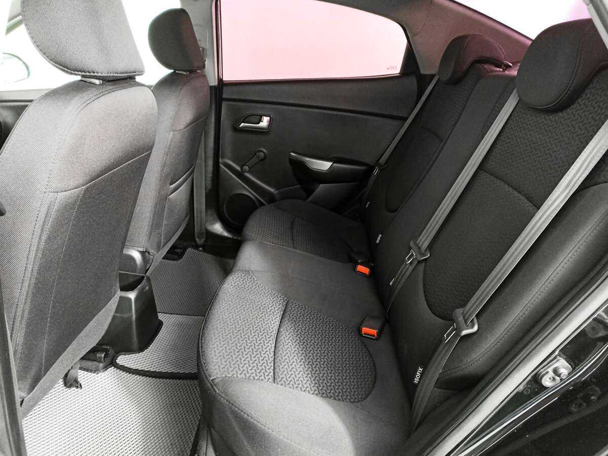 Kia Rio, 2017 Фото №8