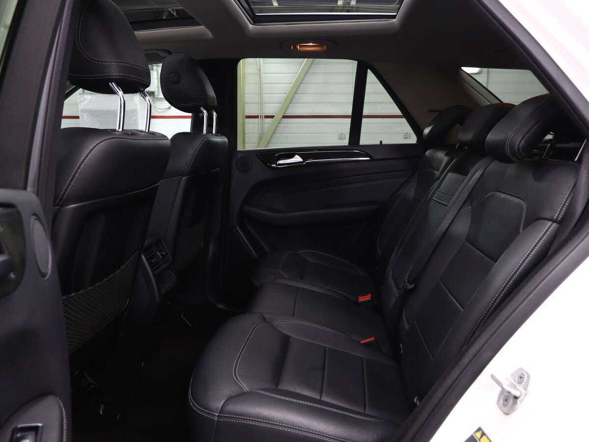 Mercedes-Benz M-Класс 350 CDI, 2015 Фото №10