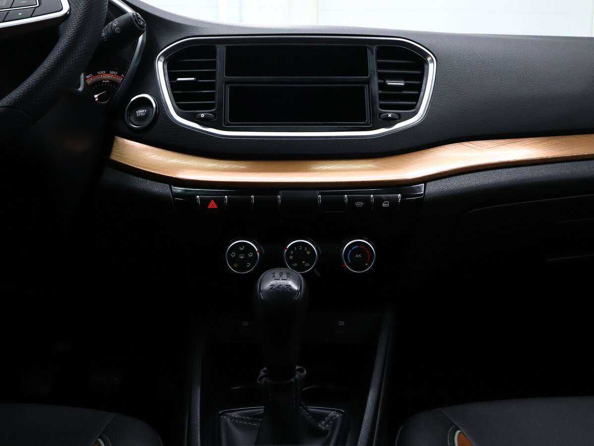 Lada (ВАЗ) Vesta SW Cross, 2023 Фото №22