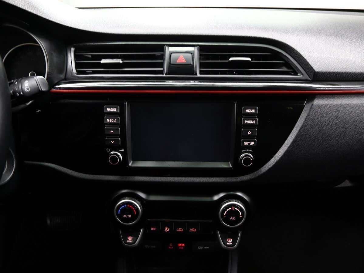 Kia Rio X-Line, 2019 Фото №18