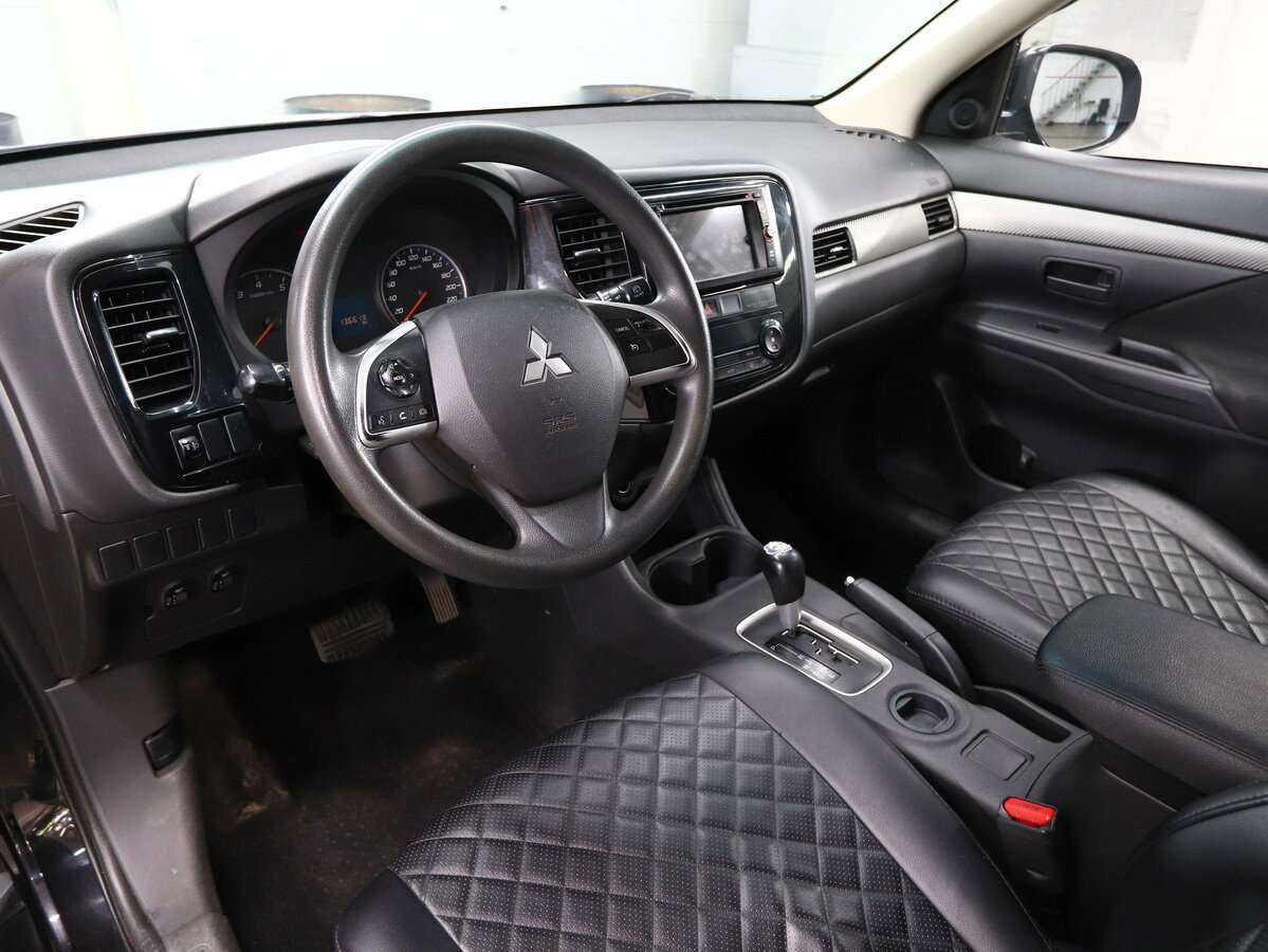 Mitsubishi Outlander, 2013 - 136 000 км. | Фото №8