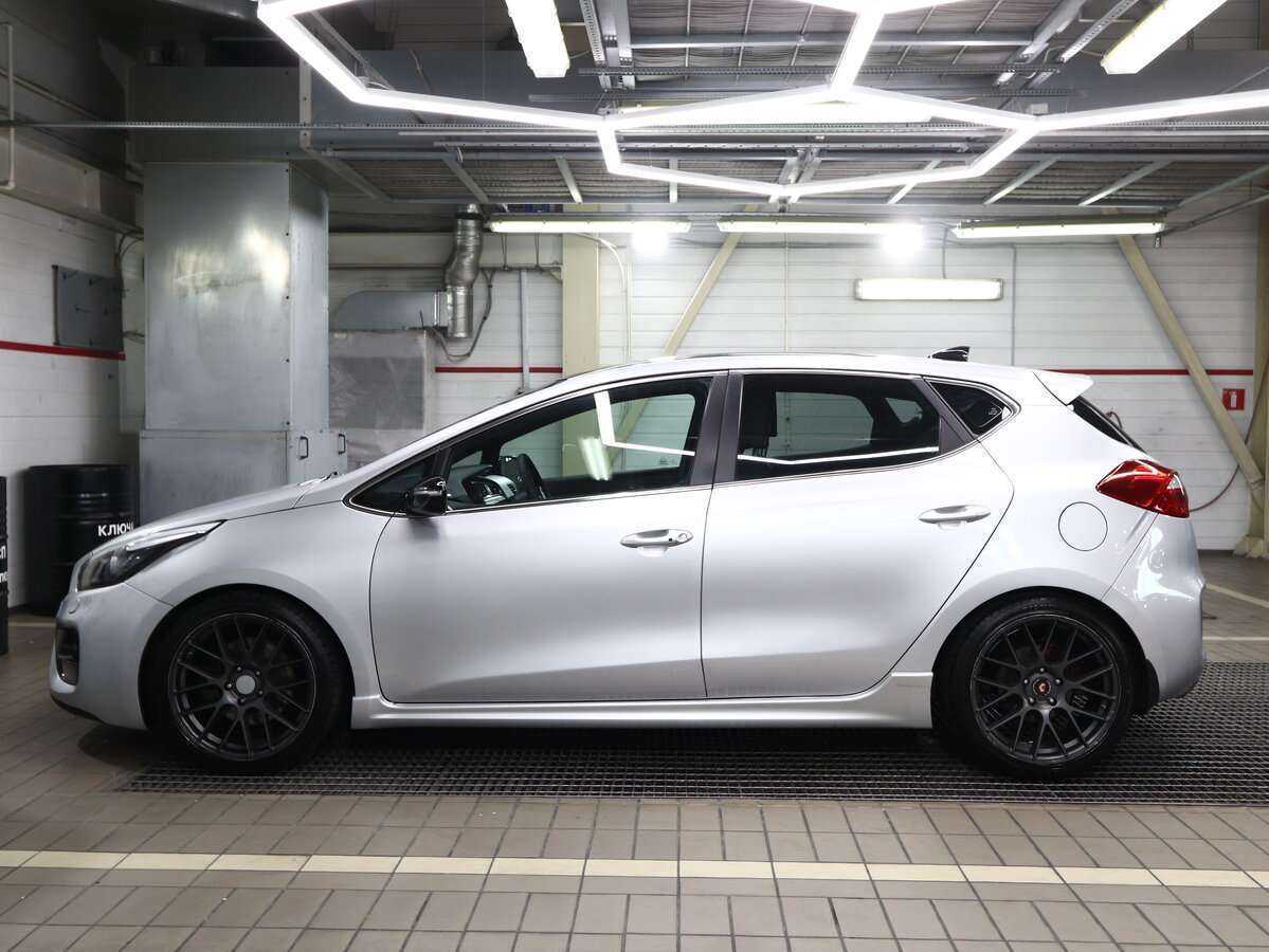 Kia Ceed GT, 2017 Фото №7