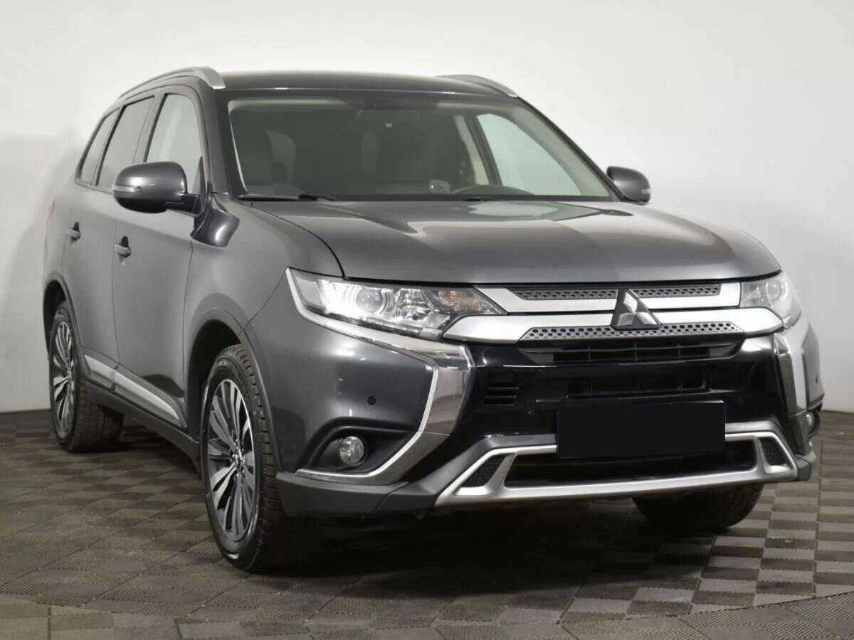 Mitsubishi Outlander, 2019 - 108 264 км. | Фото №2