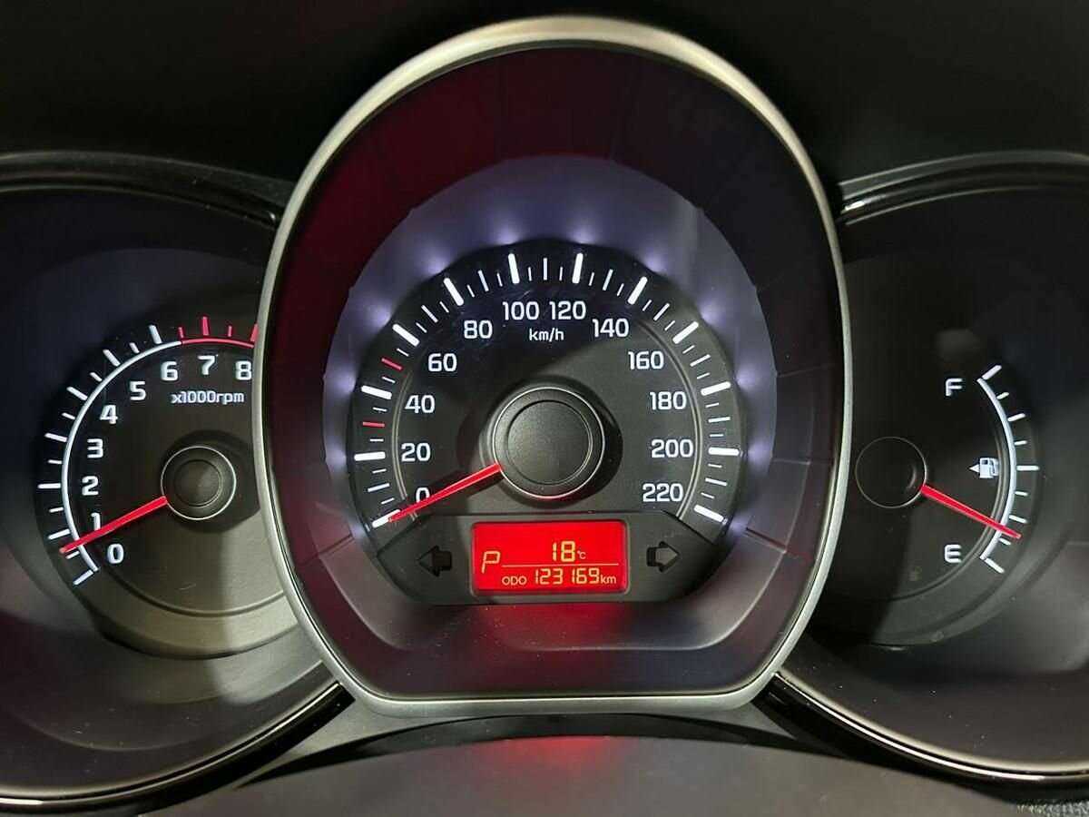 Kia Rio, 2014 Фото №13