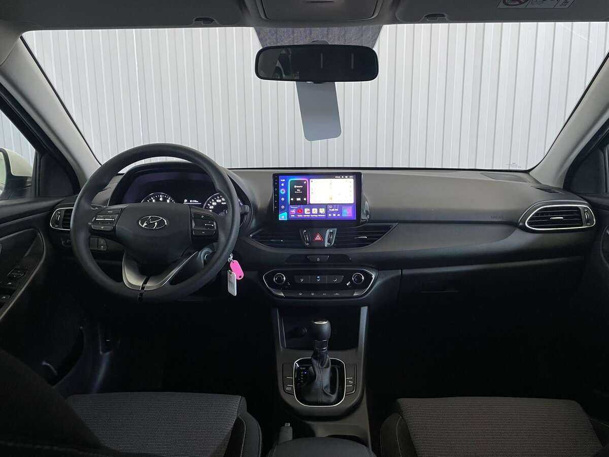 Hyundai i30, 2022 Фото №9