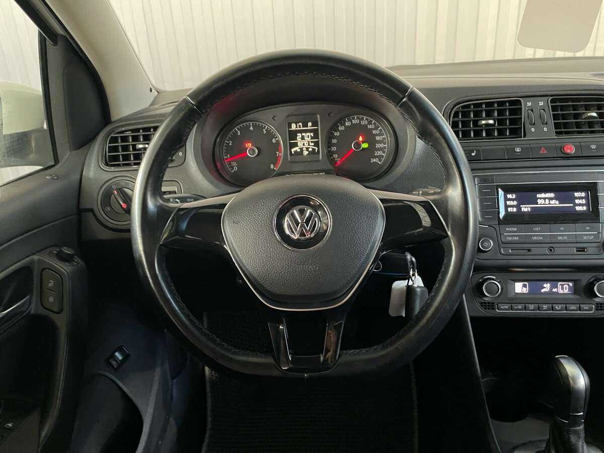 Volkswagen Polo, 2018 Фото №10