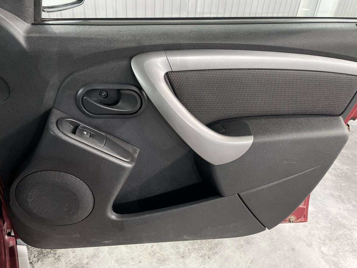 Renault Duster, 2012 Фото №19