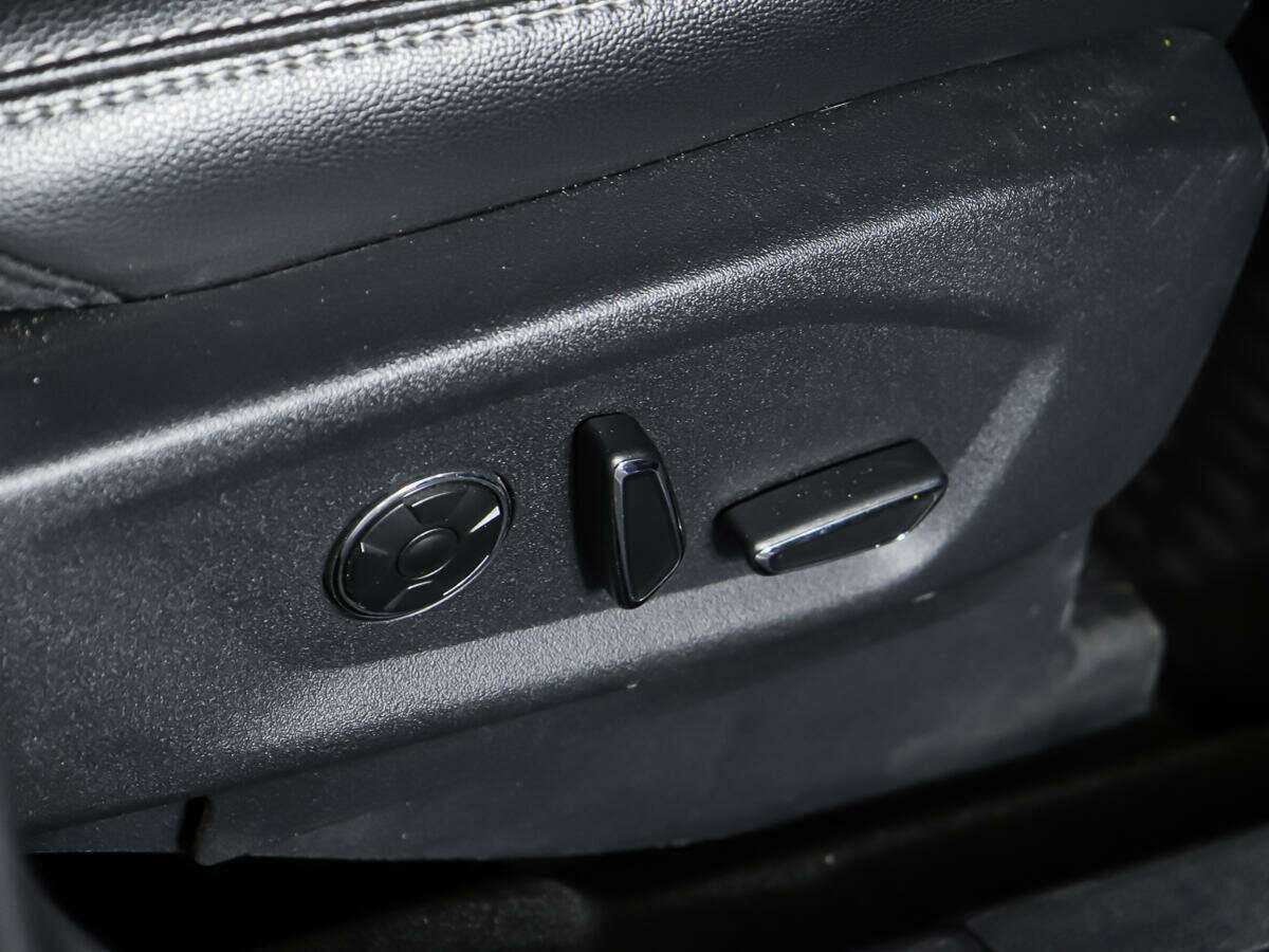 Ford Explorer, 2017 Фото №19