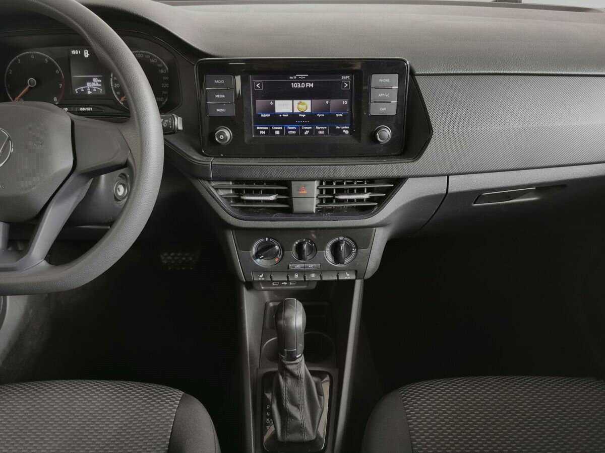 Volkswagen Polo, 2020 Фото №10