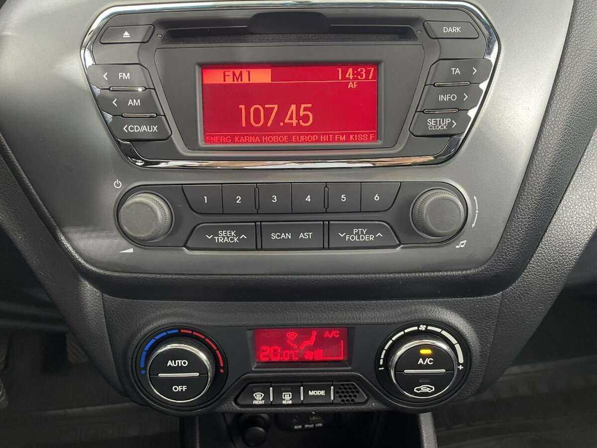 Kia Rio 5-speed, 2013 Фото №12
