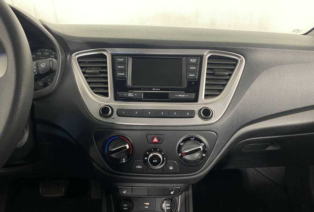 Hyundai Solaris, 2021 Фото №12