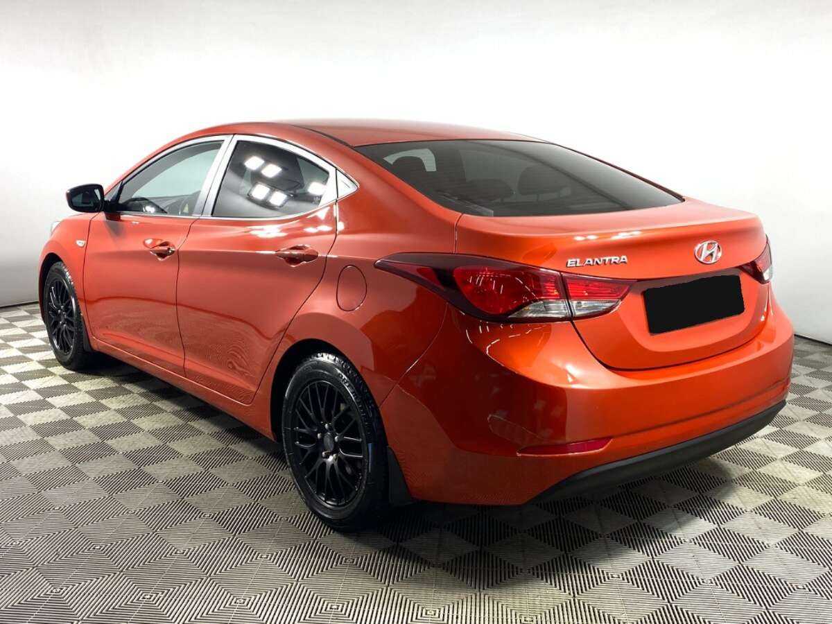 Hyundai Elantra, 2015 - 174 000 км. | Фото №5