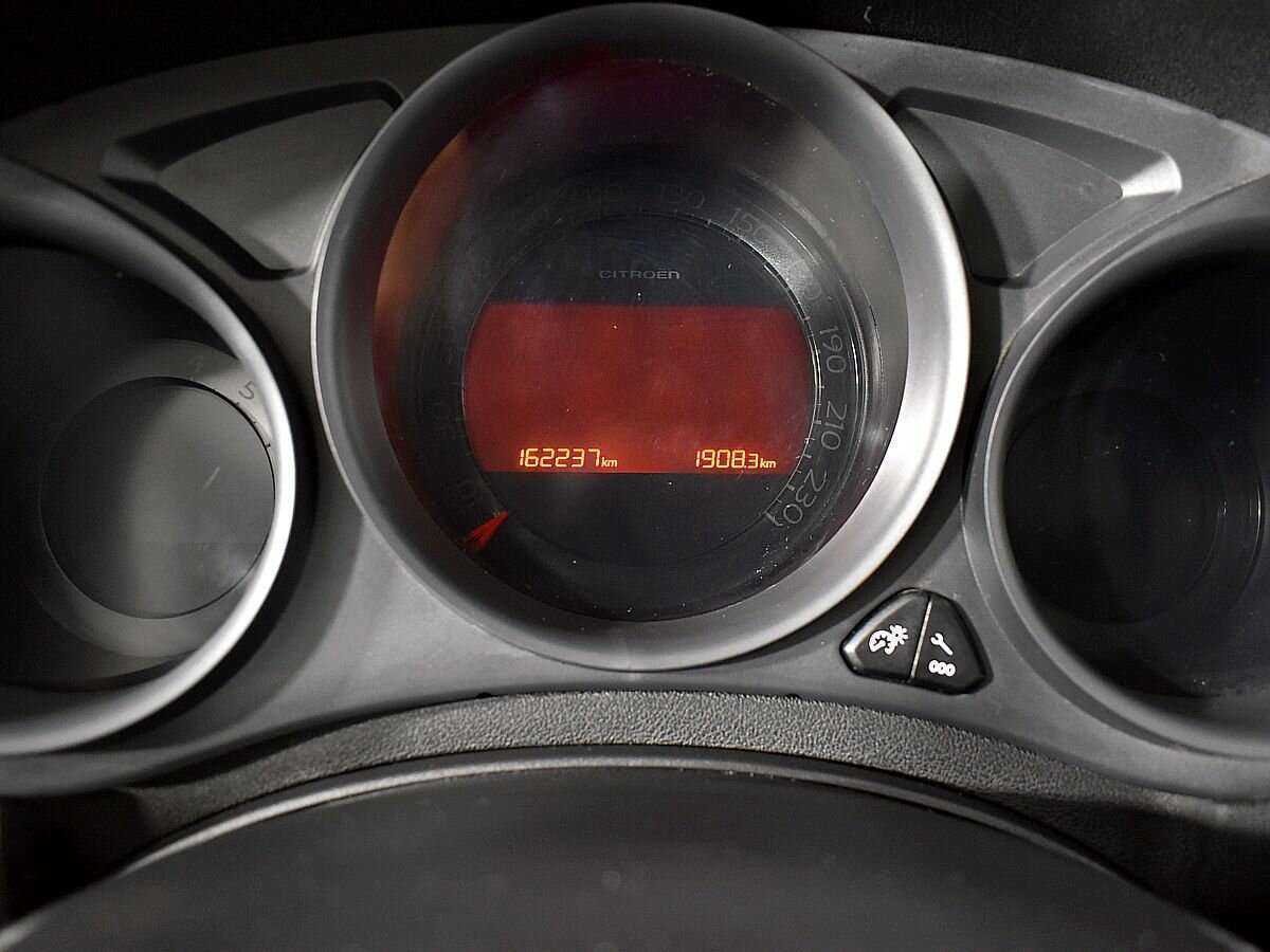 Citroen C4, 2012 Фото №12