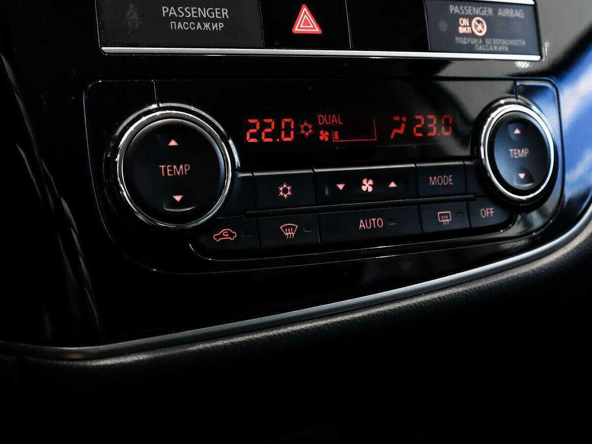 Mitsubishi Outlander, 2019 Фото №14