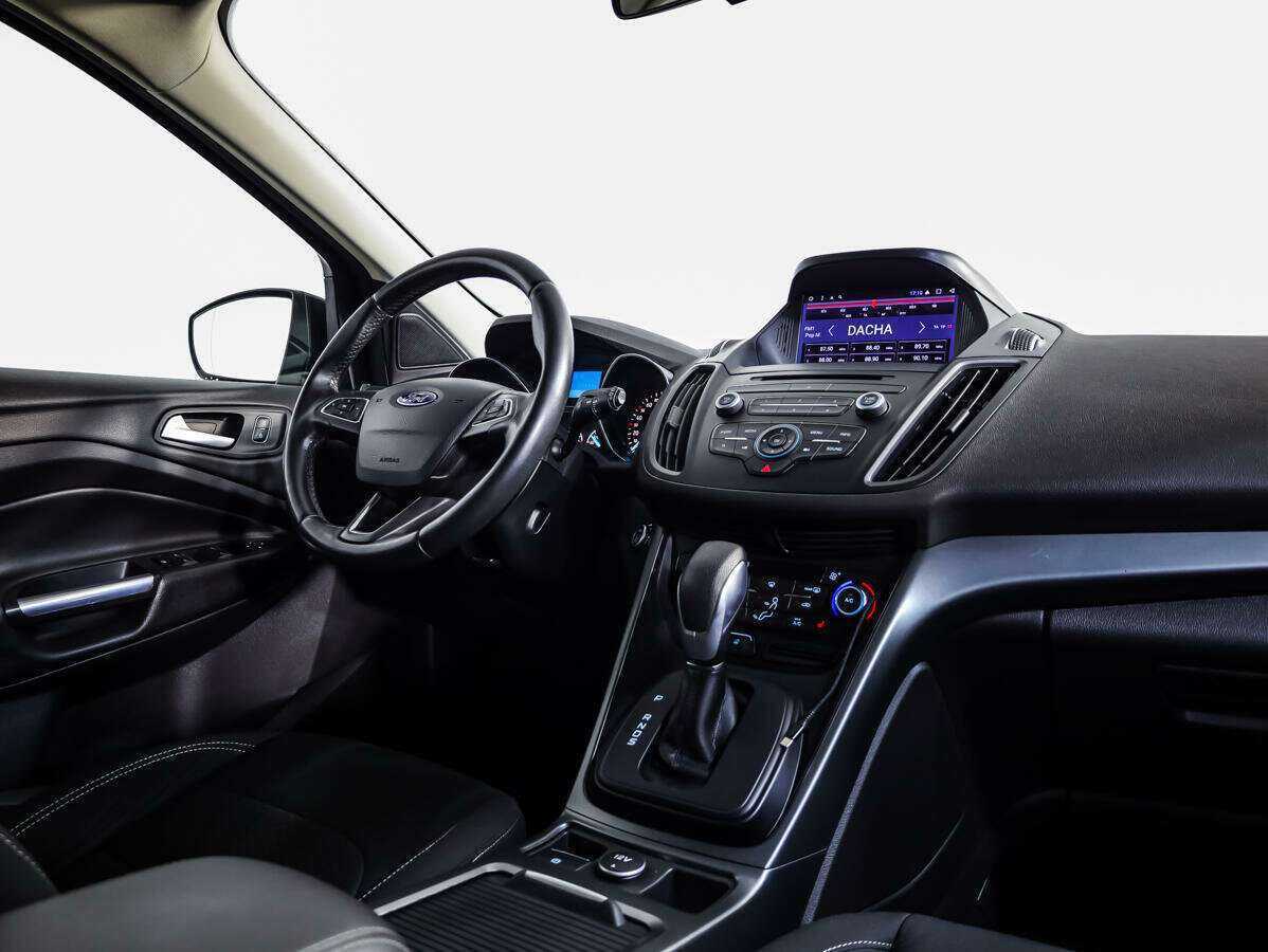 Ford Kuga, 2017 Фото №8