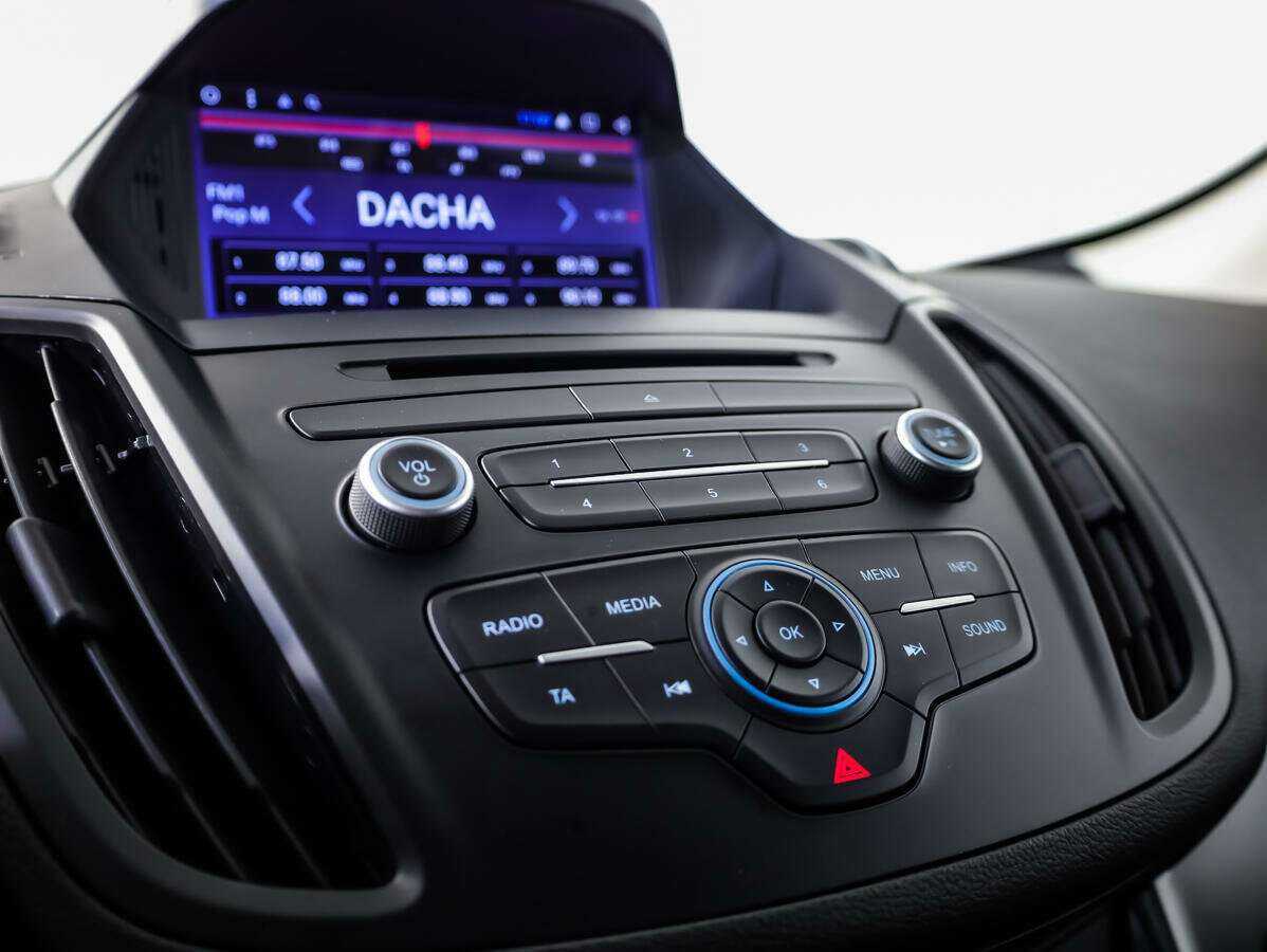 Ford Kuga, 2017 Фото №12