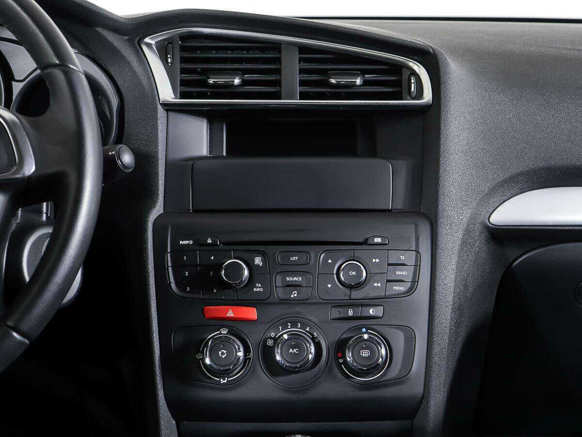 Citroen C4, 2015 Фото №12