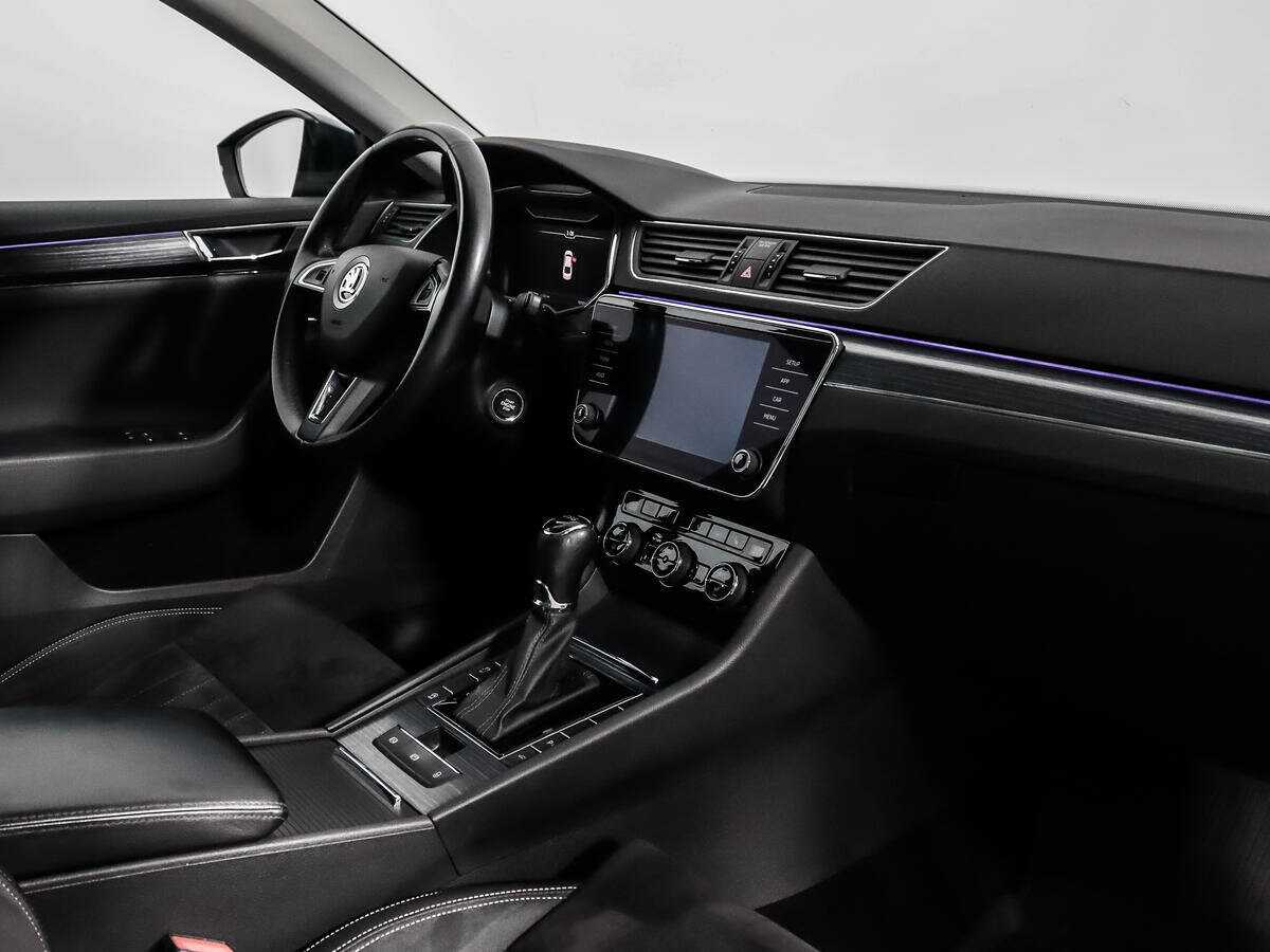 Skoda Superb, 2019 Фото №16
