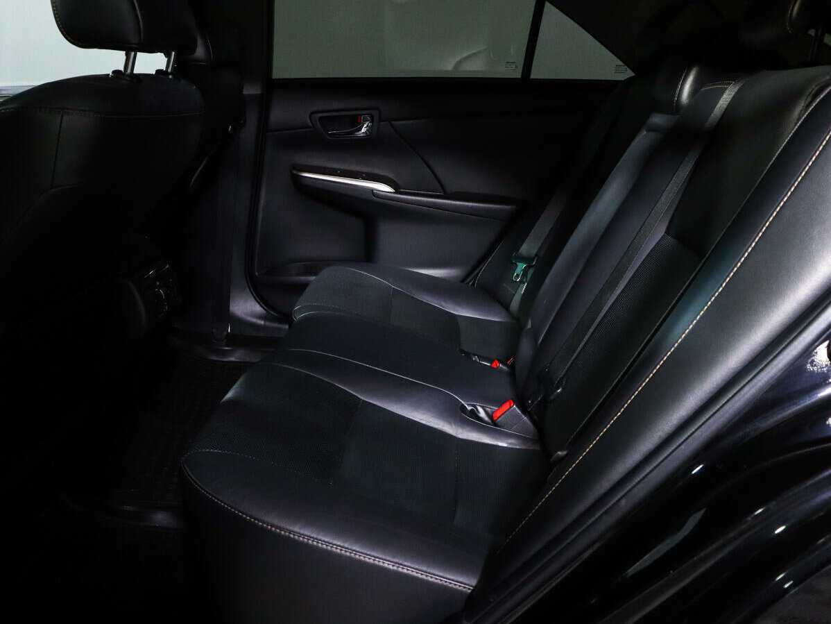 Toyota Camry, 2018 Фото №8