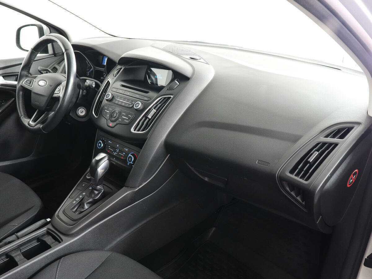 Ford Focus, 2017 Фото №8