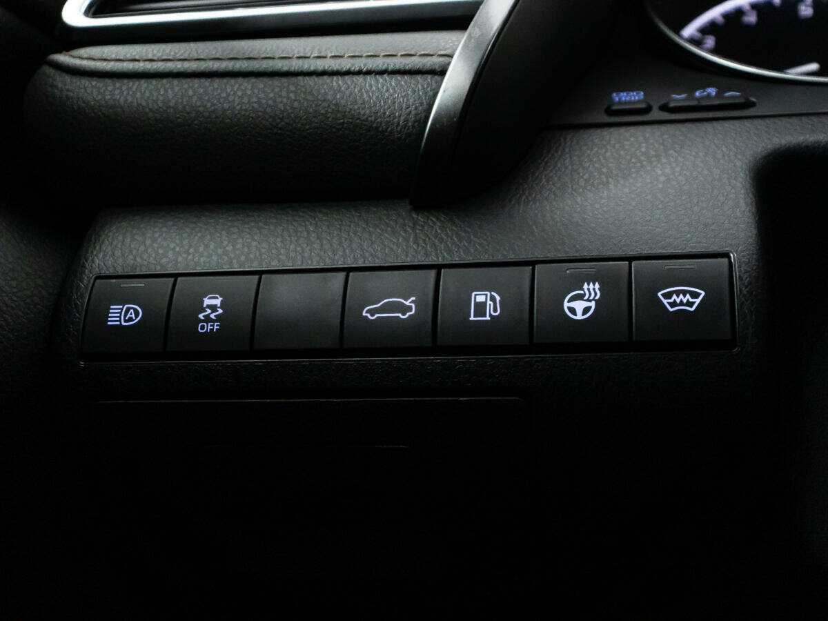 Toyota Camry, 2018 Фото №19