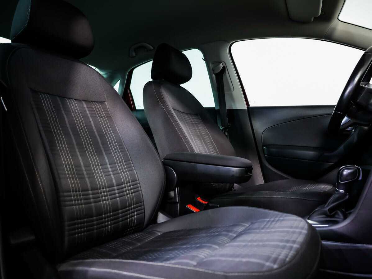 Volkswagen Polo, 2017 Фото №11