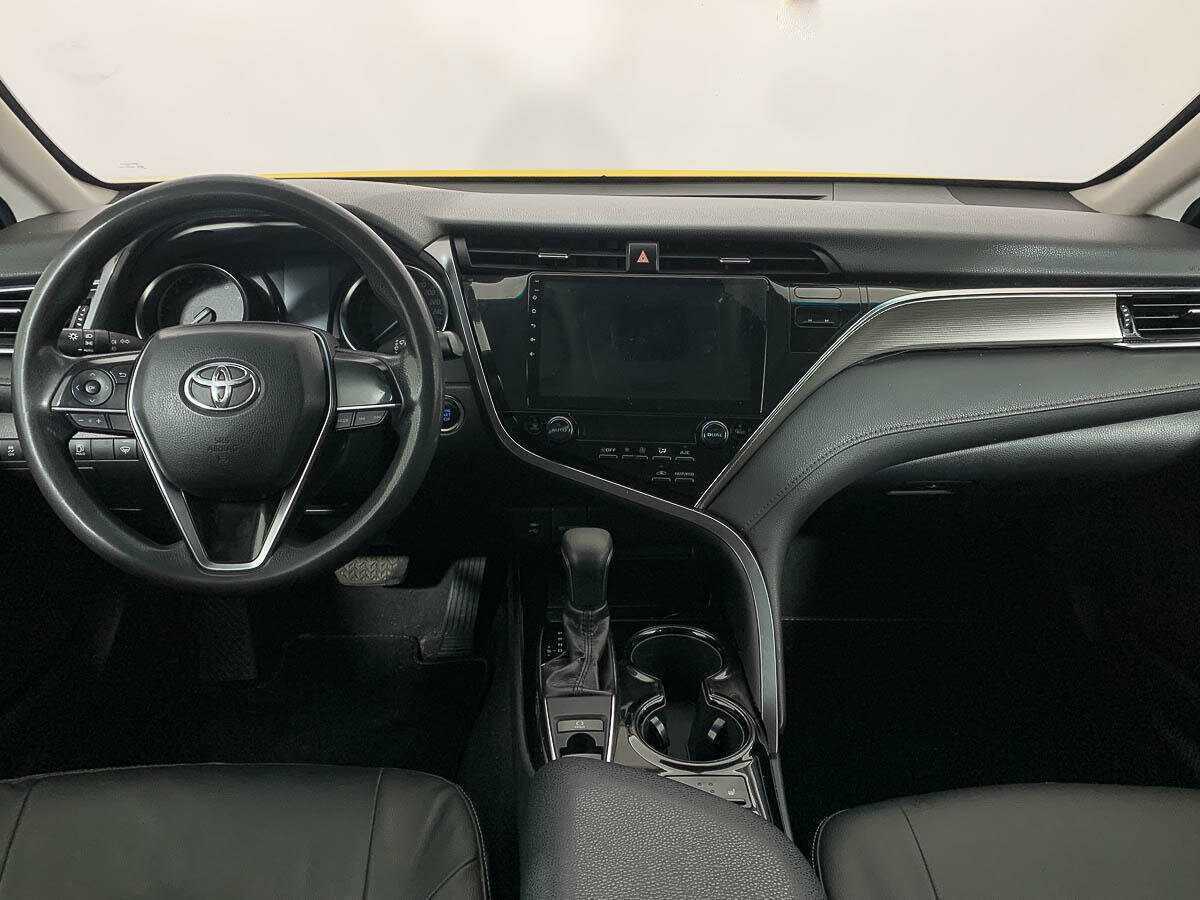 Toyota Camry, 2021 Фото №13