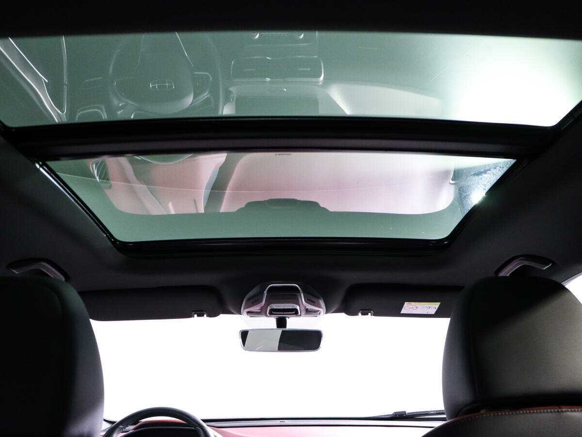 Geely Coolray, 2021 Фото №14