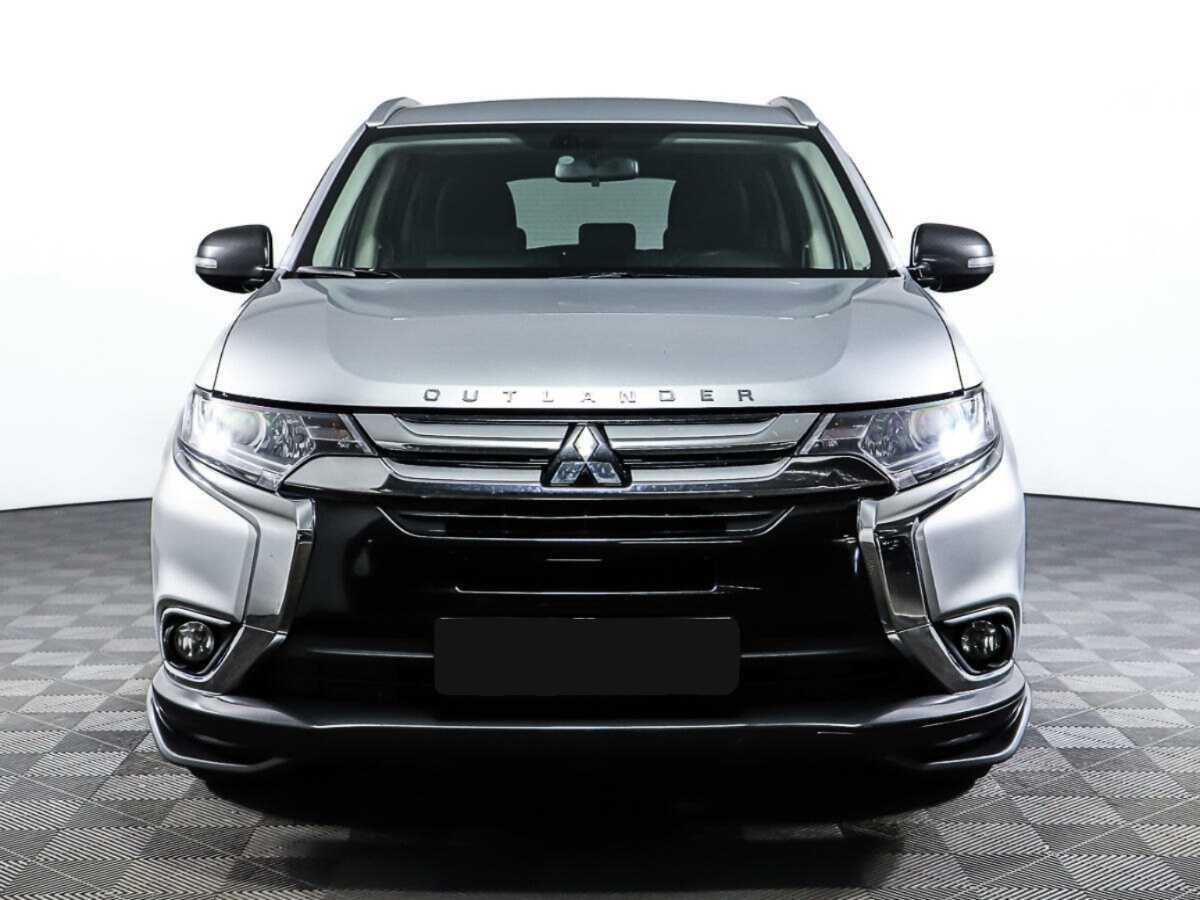 Mitsubishi Outlander, 2018 - 83 532 км. | Фото №2