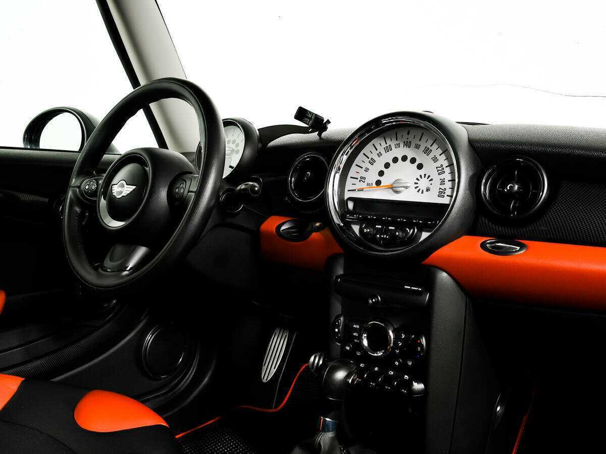 Mini Clubman Cooper S, 2012 Фото №9