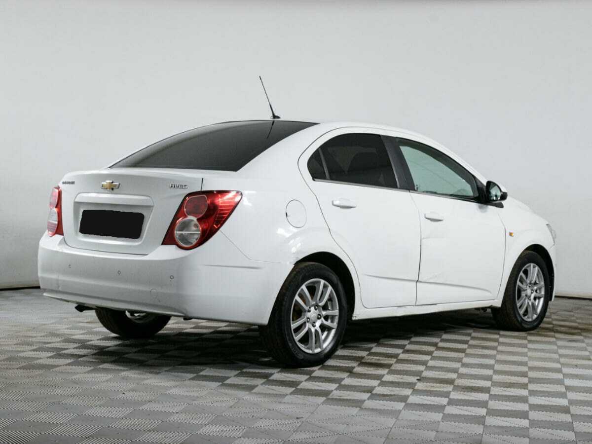 Chevrolet Aveo, 2013 Фото №4