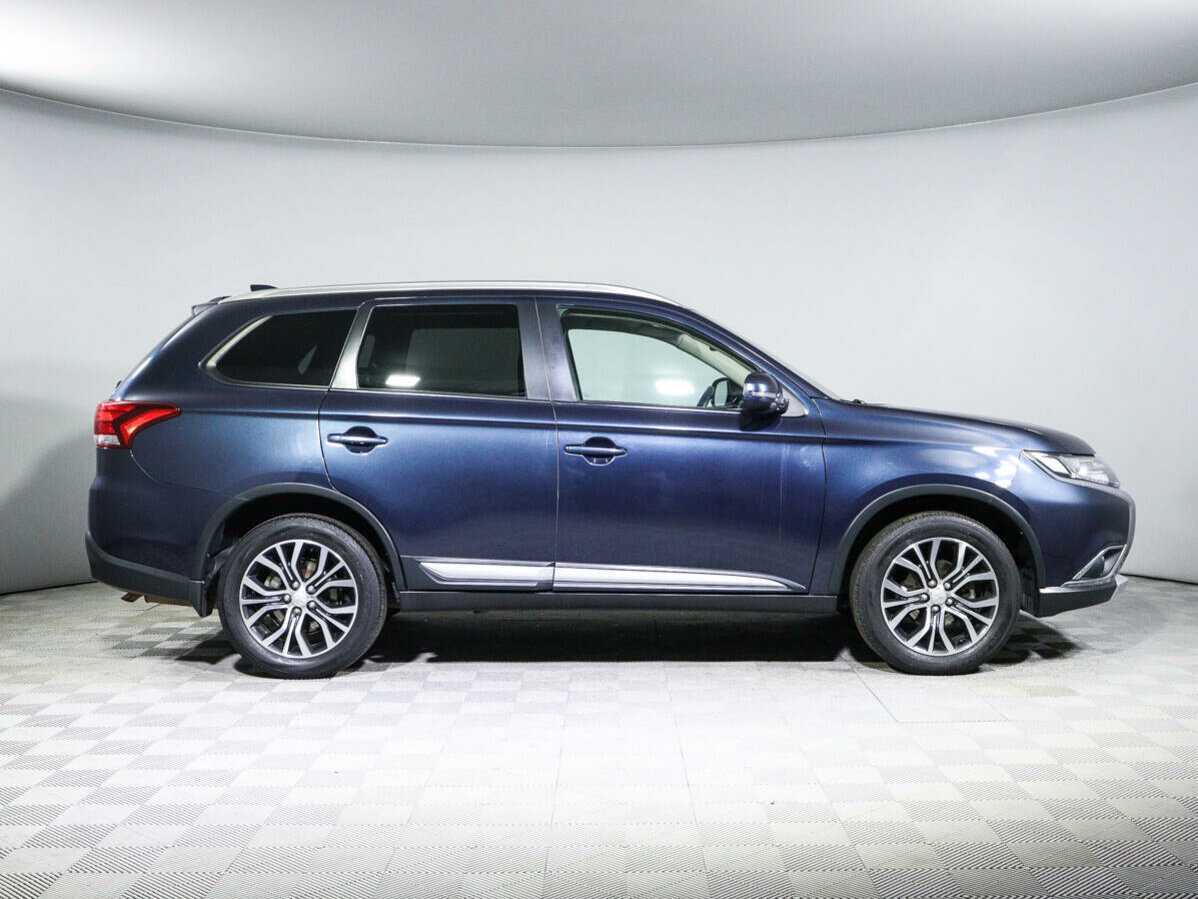 Mitsubishi Outlander, 2018 - 96 126 км. | Фото №3