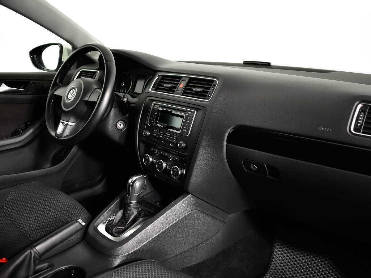 Volkswagen Jetta, 2014 Фото №9