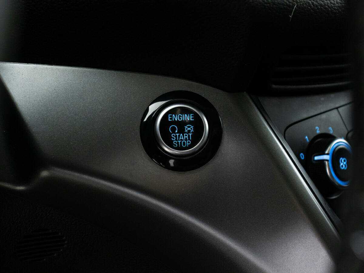 Ford Kuga, 2017 Фото №16