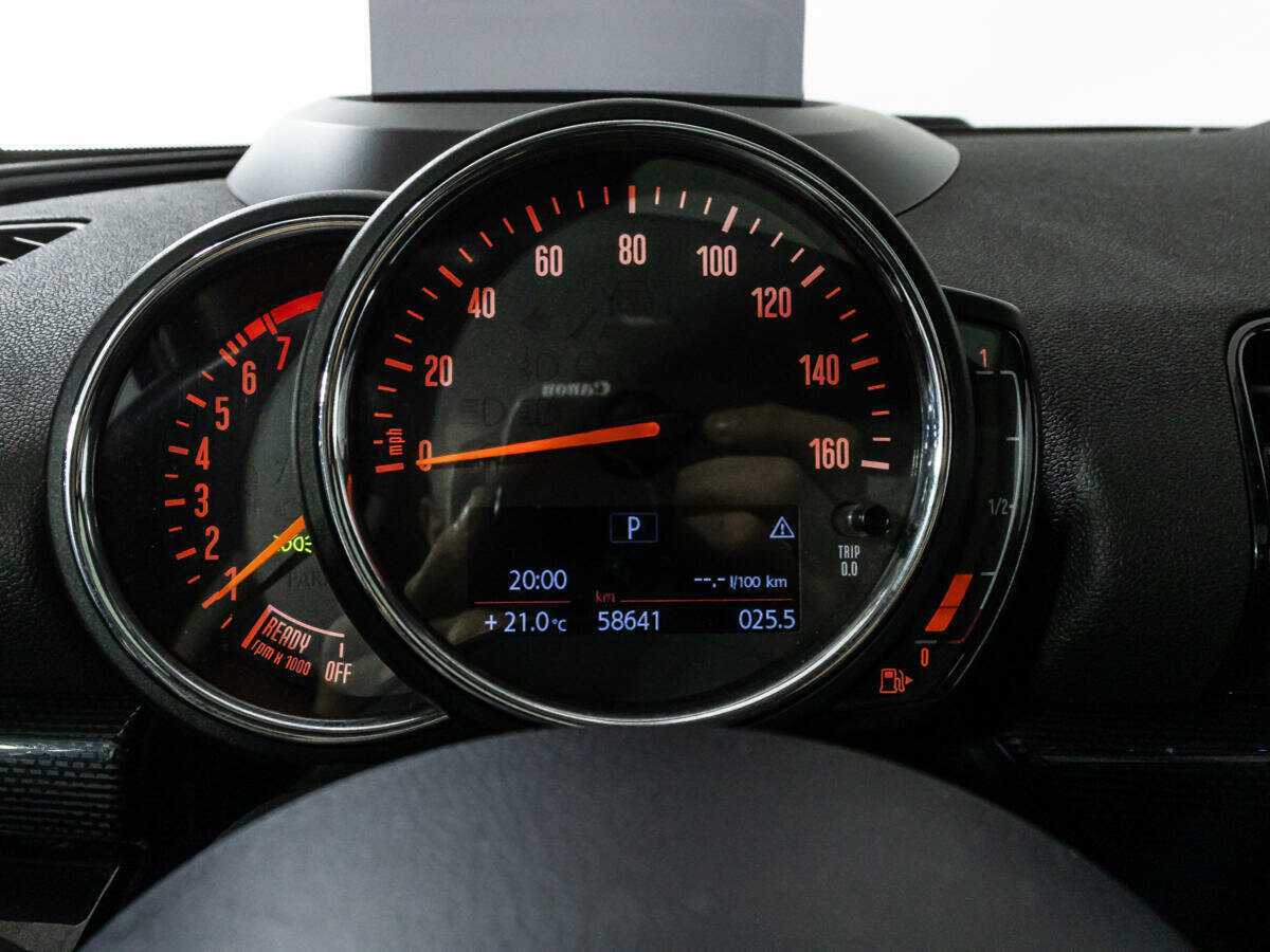 Mini Clubman Cooper, 2017 Фото №12