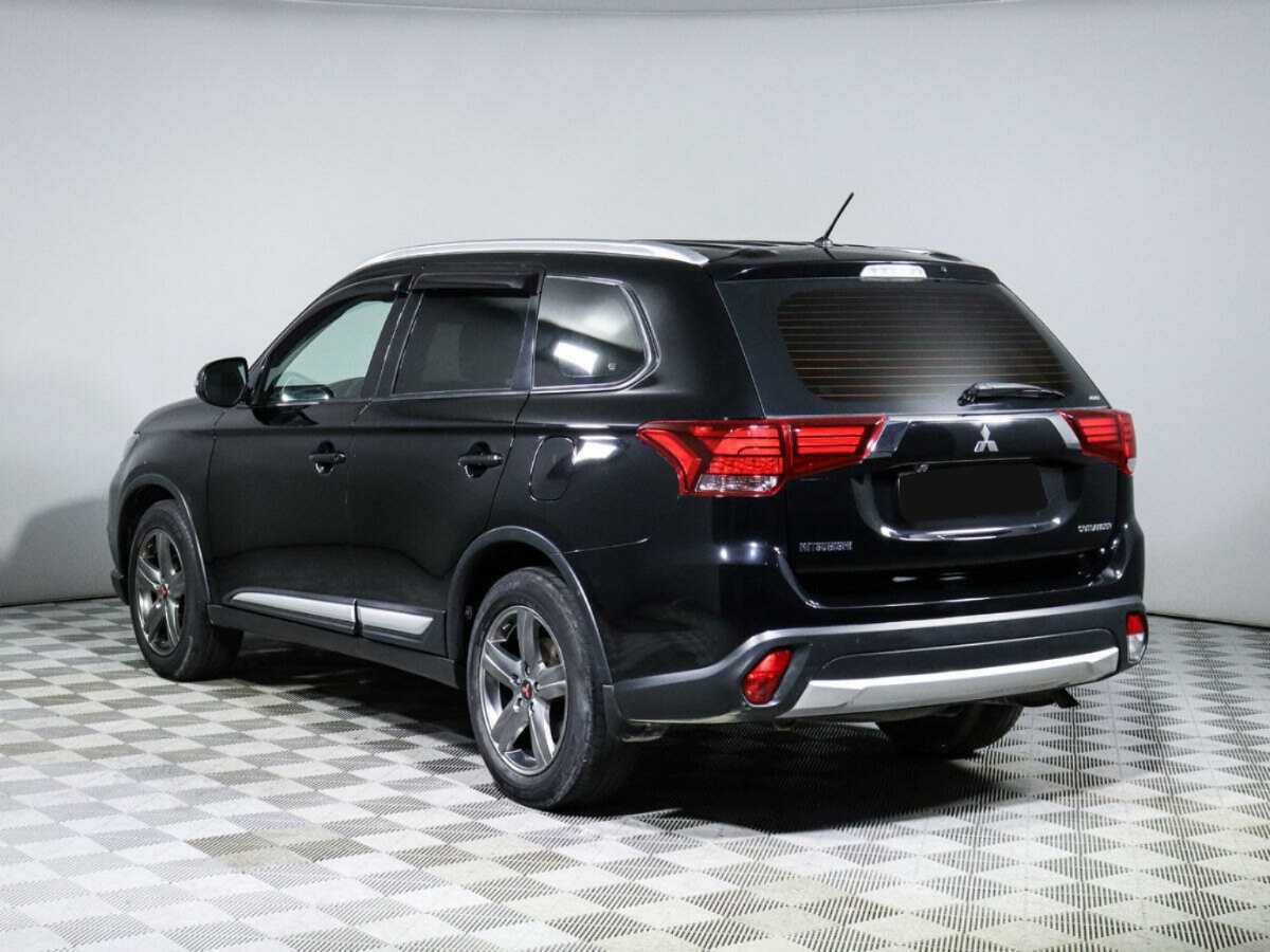 Mitsubishi Outlander, 2016 - 183 620 км. | Фото №7