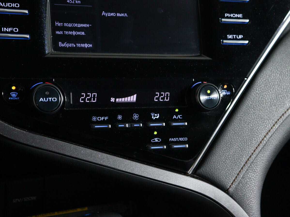 Toyota Camry, 2019 Фото №17