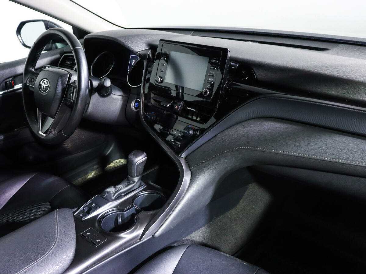 Toyota Camry, 2021 Фото №9
