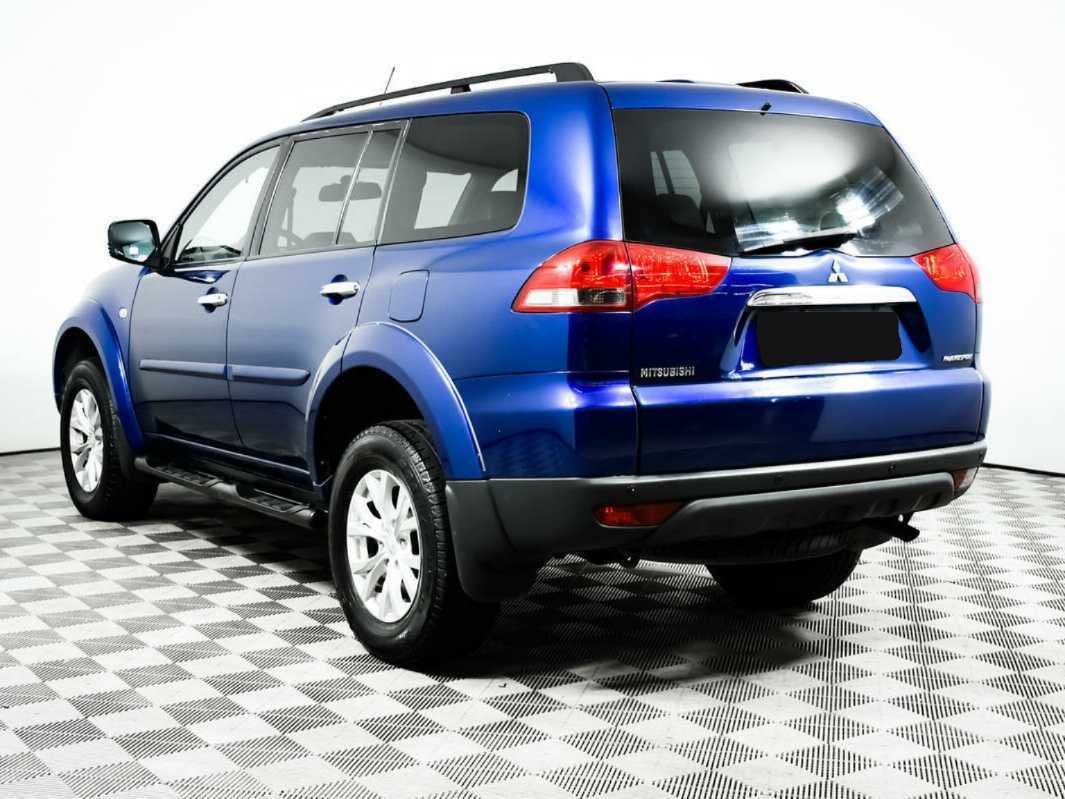 Mitsubishi Pajero Sport, 2014 Фото №7