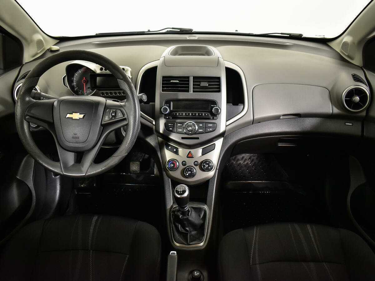 Chevrolet Aveo, 2012 Фото №12