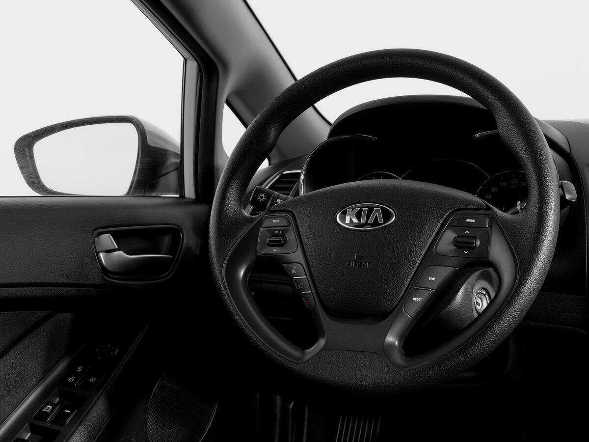 Kia Cerato, 2019 Фото №14