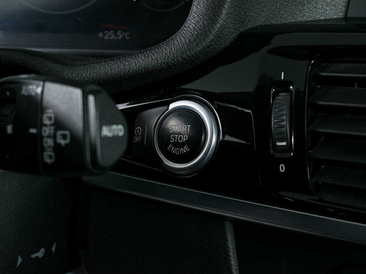 BMW X3 20i xDrive, 2014 Фото №12