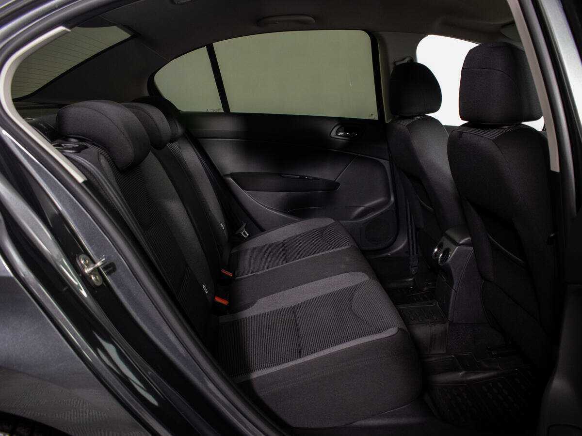 Peugeot 408, 2018 Фото №8