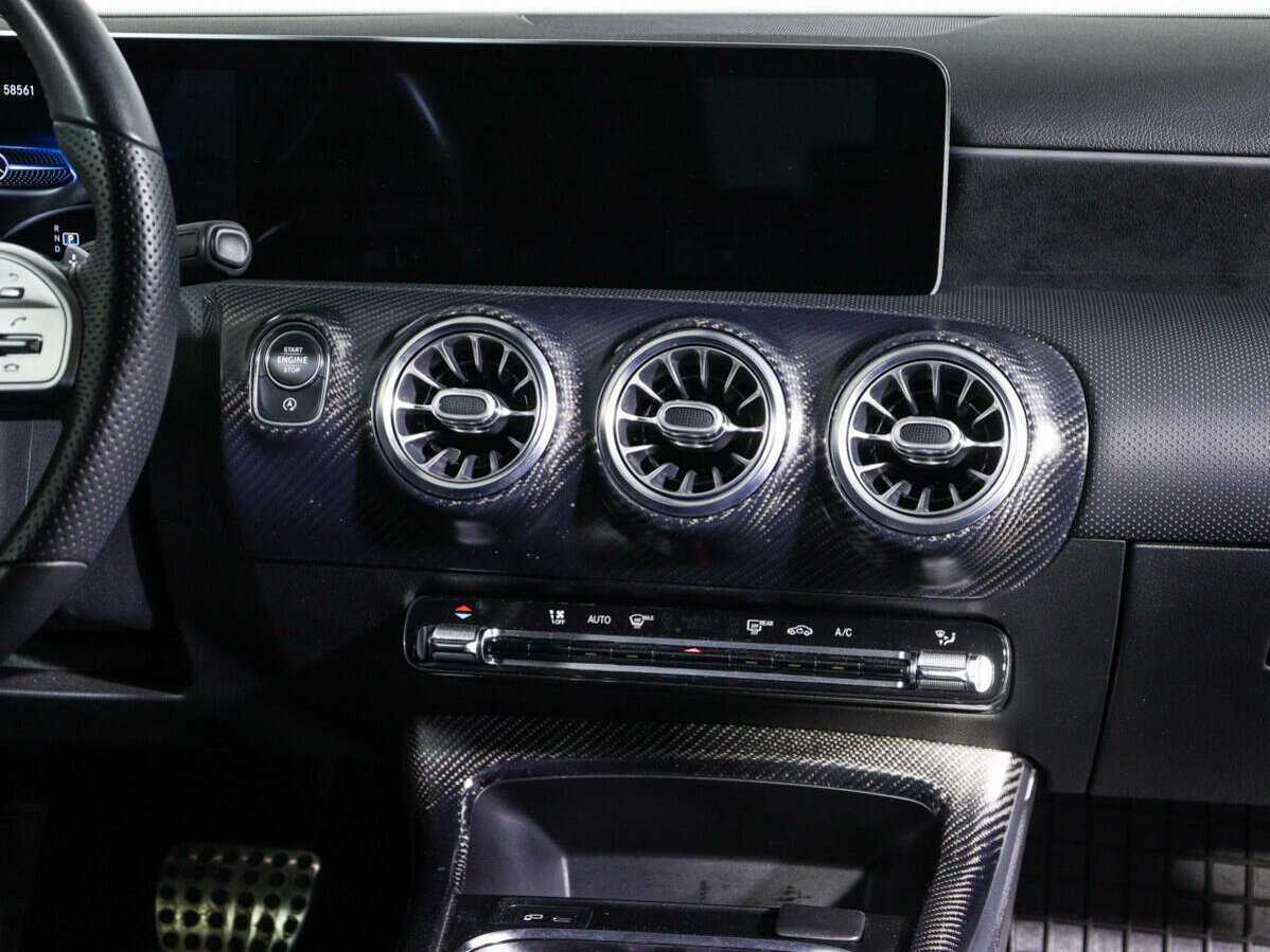 Mercedes-Benz A-Класс 220, 2019 Фото №13