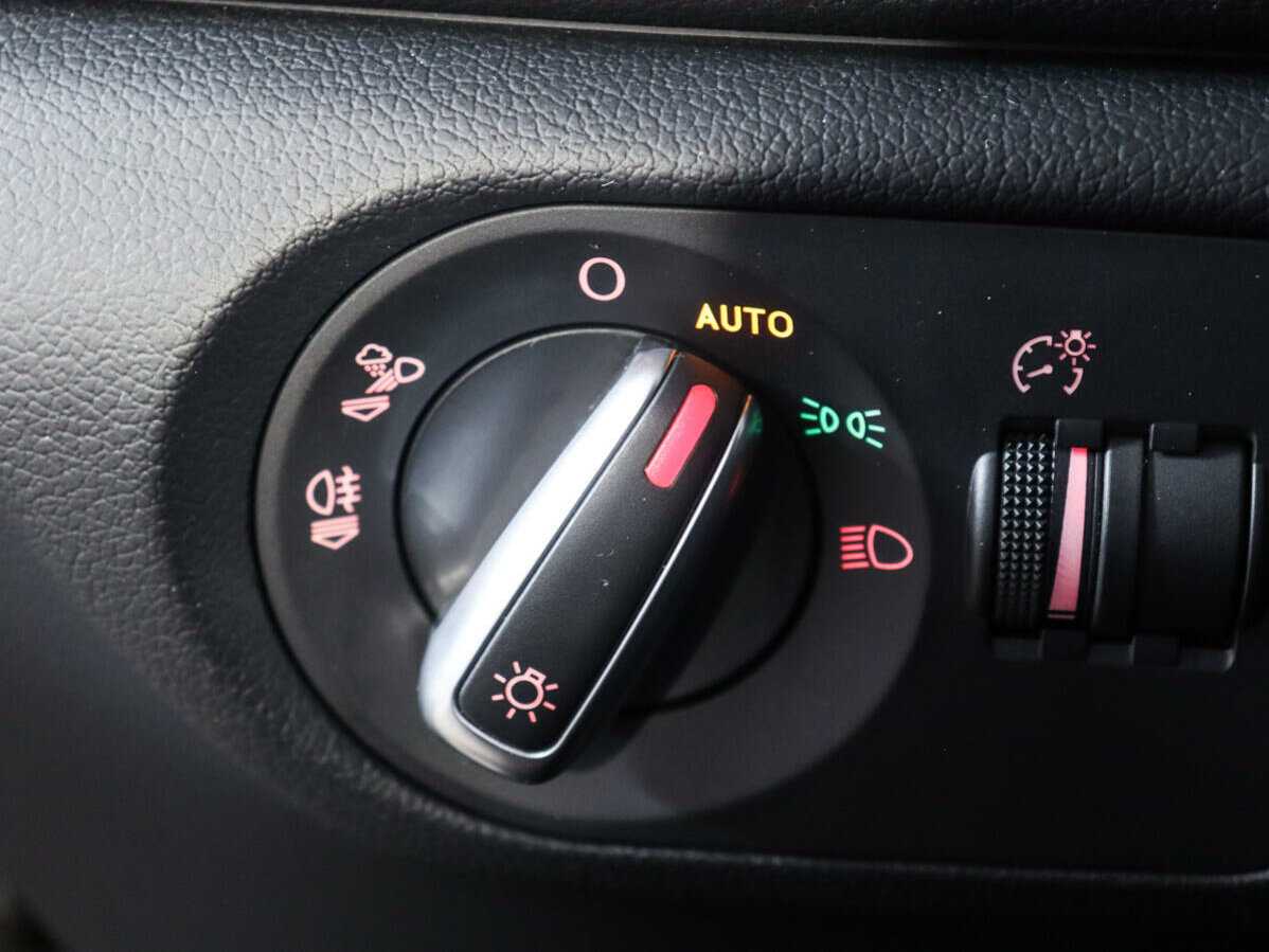 Audi Q3, 2015 Фото №14