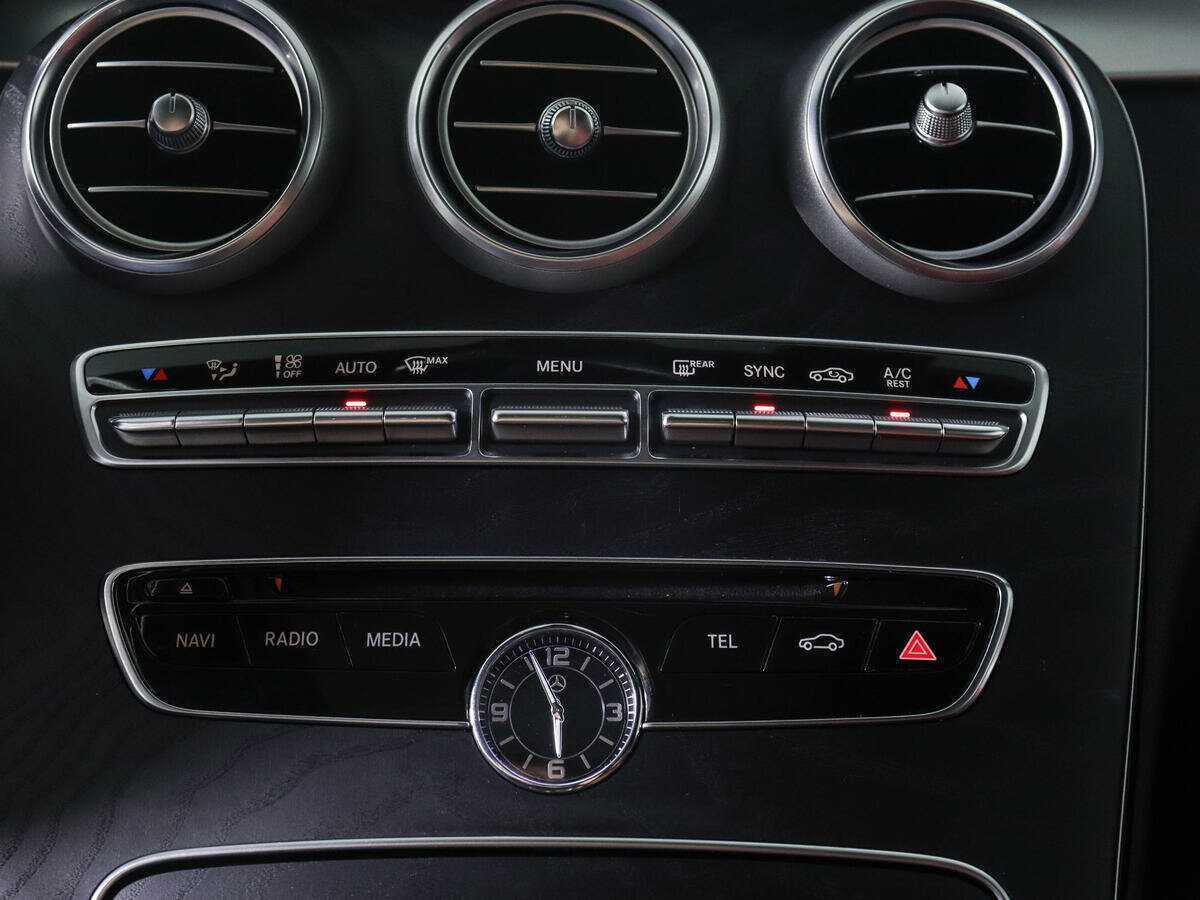Mercedes-Benz C-Класс 200, 2017 Фото №17
