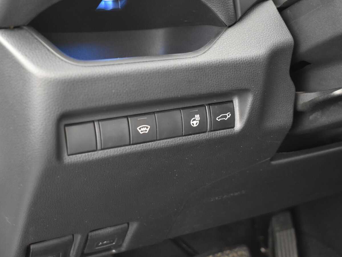 Toyota RAV4, 2021 Фото №15