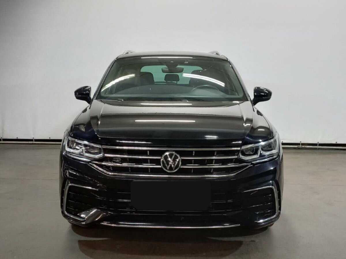 Volkswagen Tiguan, 2021 - 67 560 км. | Фото №2